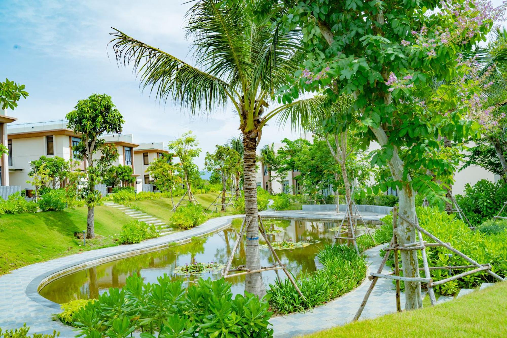 Mysterio Pool Villas & Resort Cam Ranh Buitenkant foto