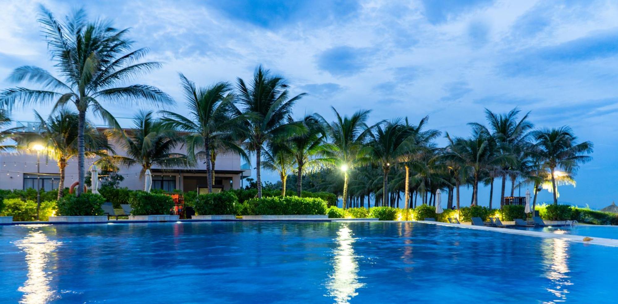 Mysterio Pool Villas & Resort Cam Ranh Buitenkant foto