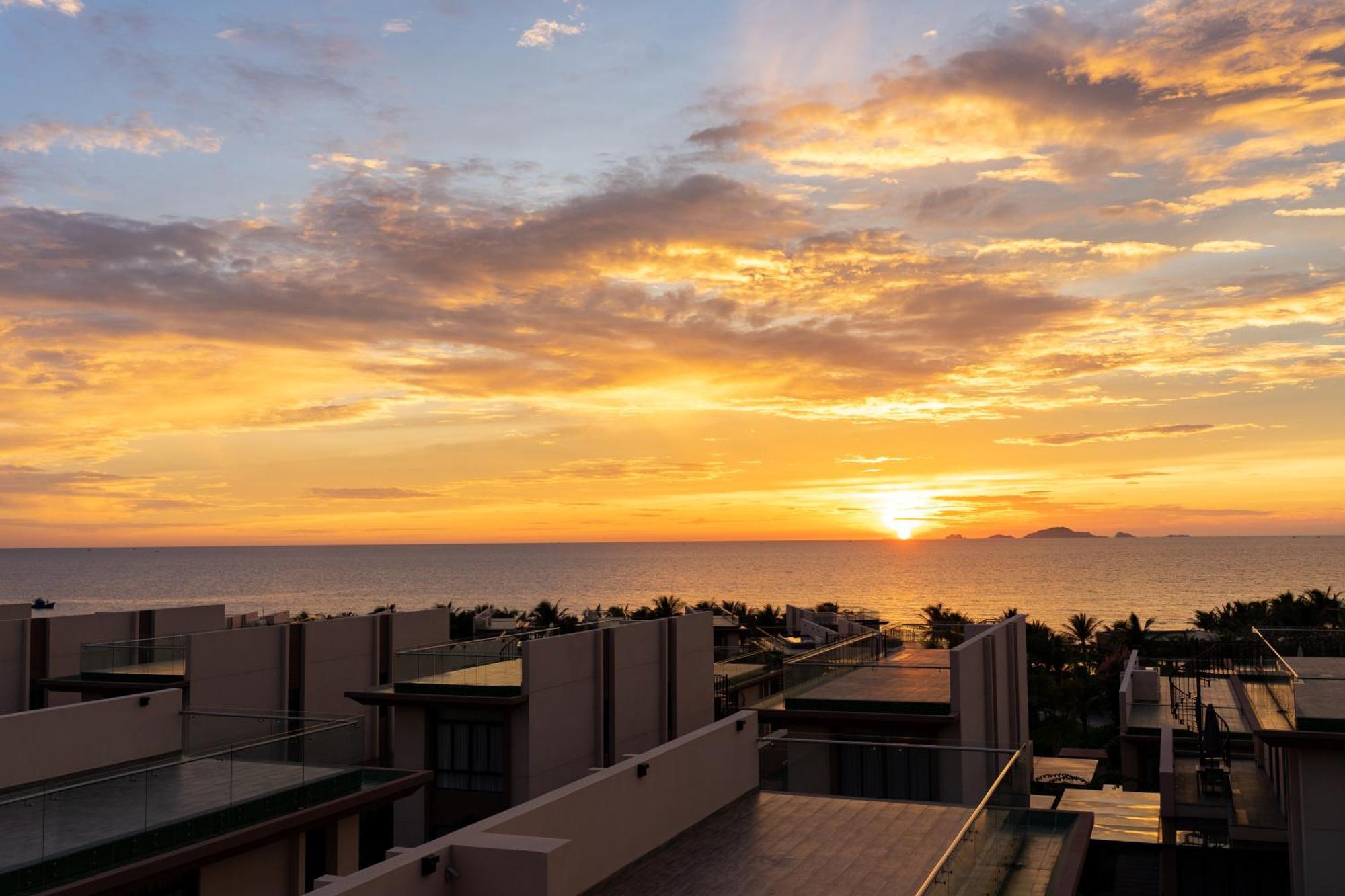 Mysterio Pool Villas & Resort Cam Ranh Buitenkant foto